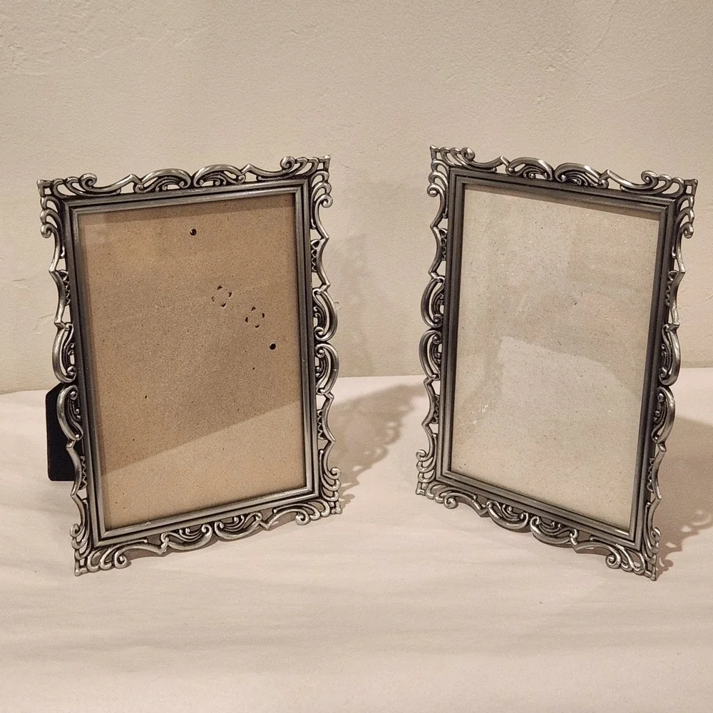 Ornate Picture Frame Lot Of 2 5x7